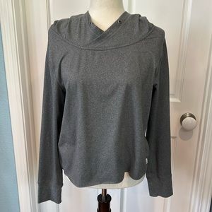 Vuori gray cropped hoodie, size medium